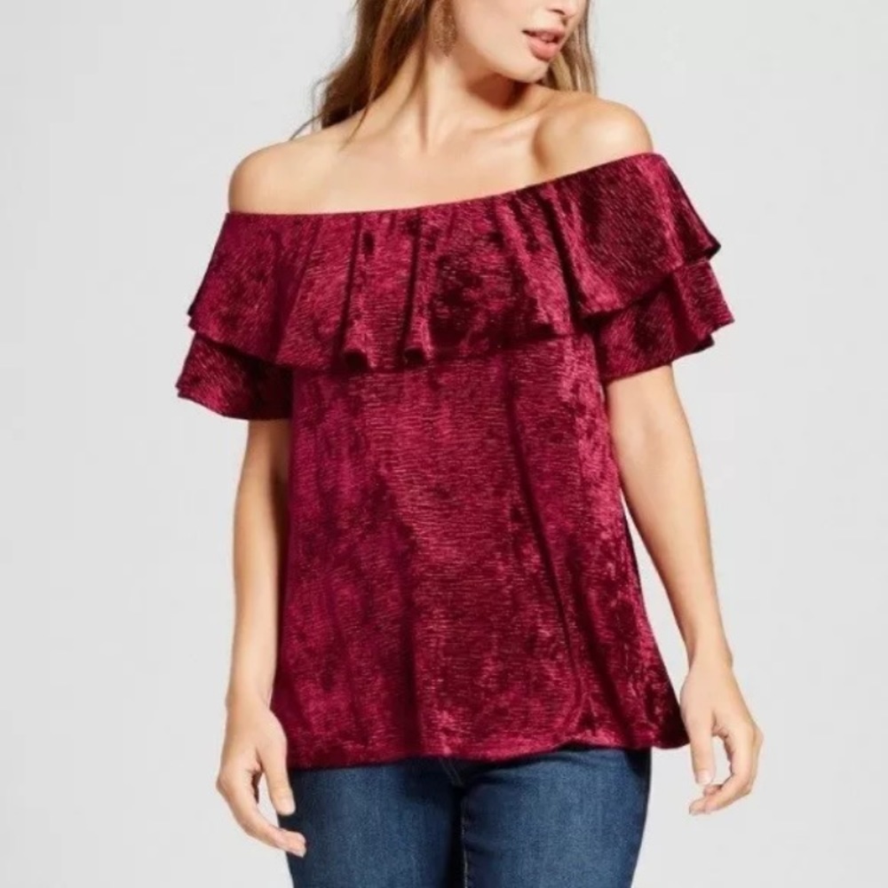 Knox Rose Velvet Off Shoulder Top